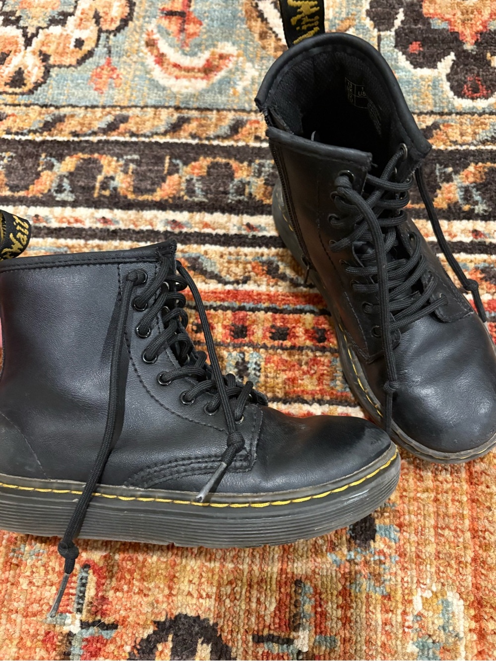 Kids Dr. Martens